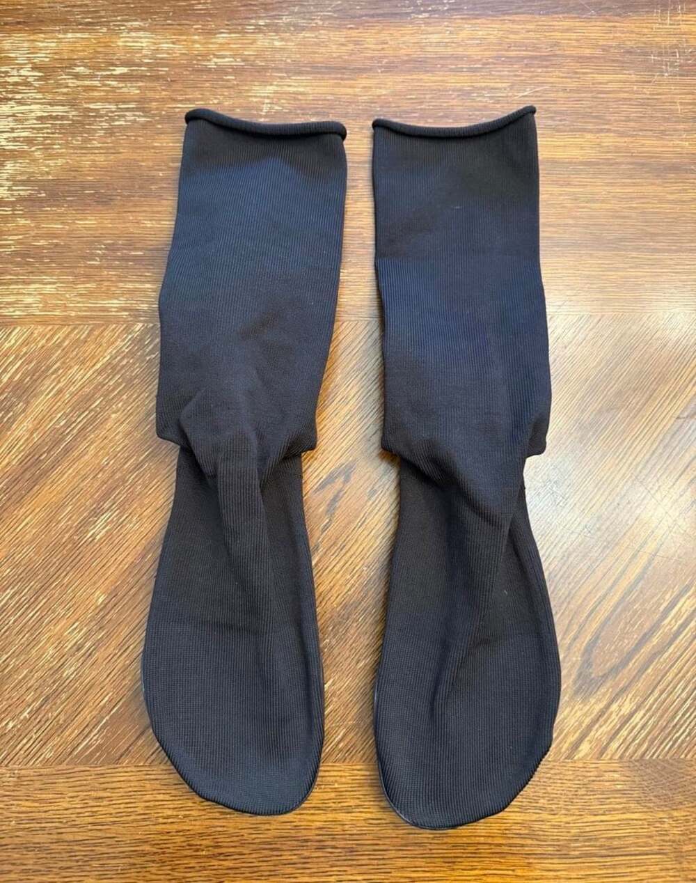 Yeezy Pods Size 2 Black Sock Shoes